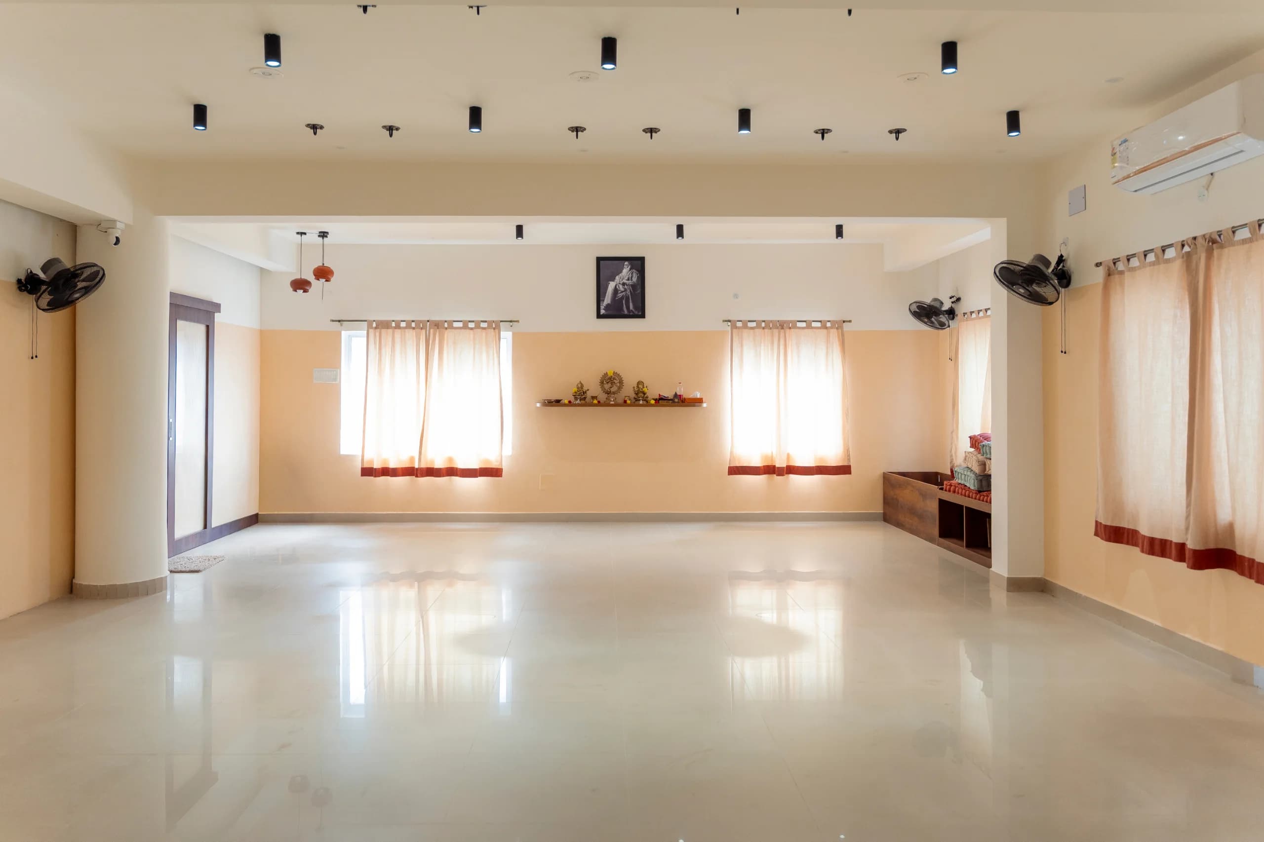Yoga & Wellness Studio photo 9
